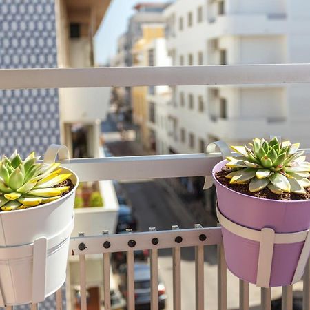 Magic Theatre Faro Center Apartment Bagian luar foto