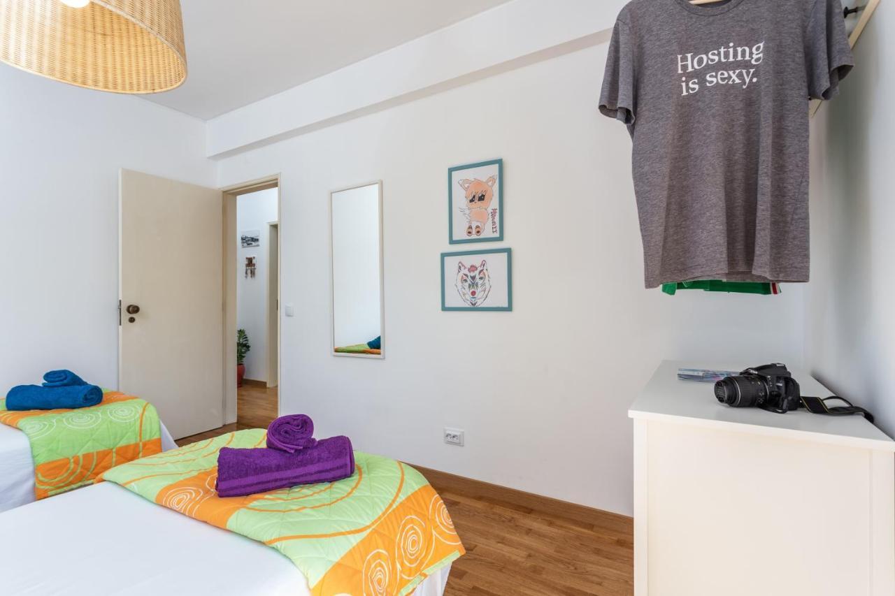 Magic Theatre Faro Center Apartment Bagian luar foto