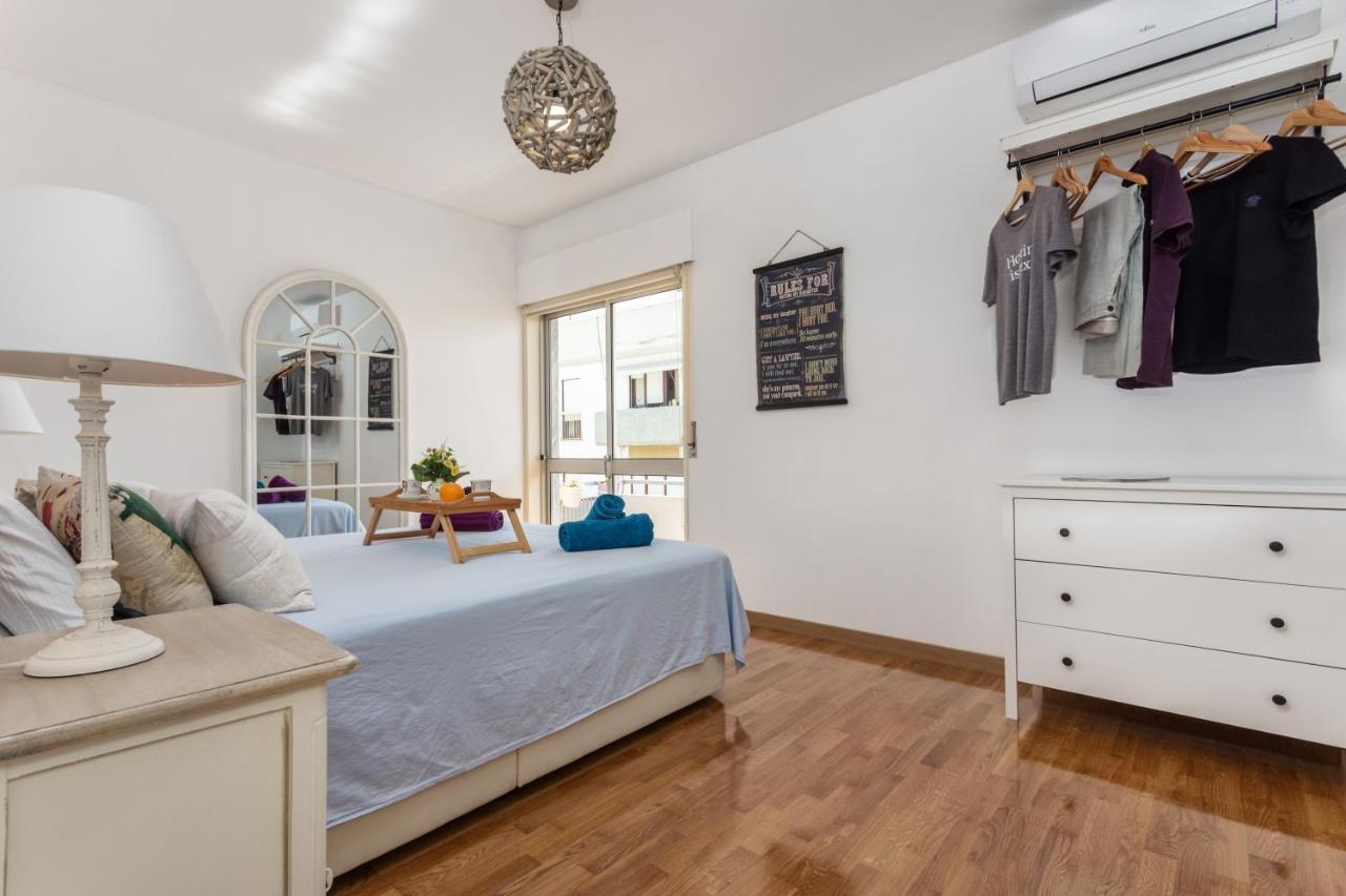 Magic Theatre Faro Center Apartment Bagian luar foto